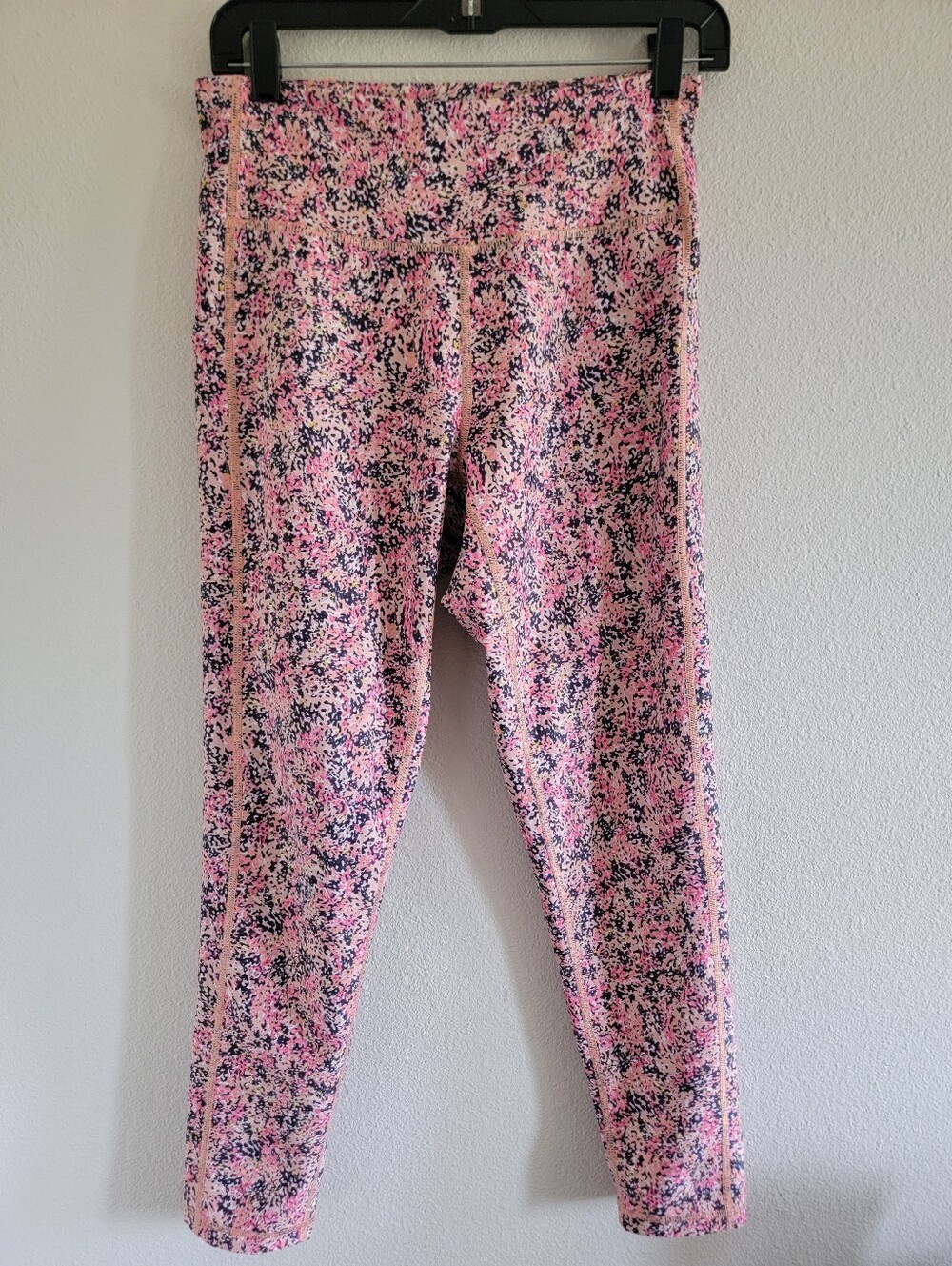 Tek Gear Adaptive Ultrastretch High-Waisted 7/8 Leggings Size Mulitcolor Medium